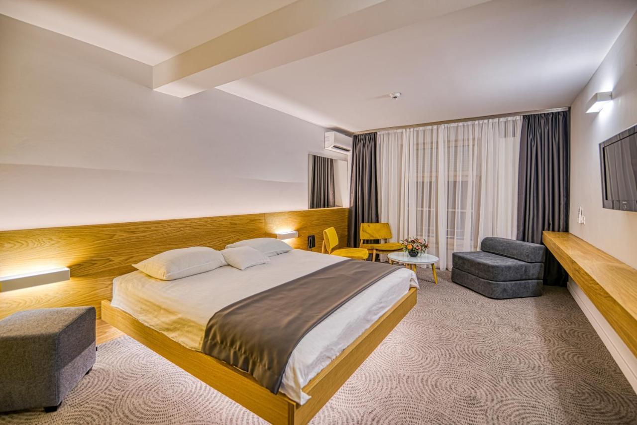 Hotel Silva Timisoara Bagian luar foto